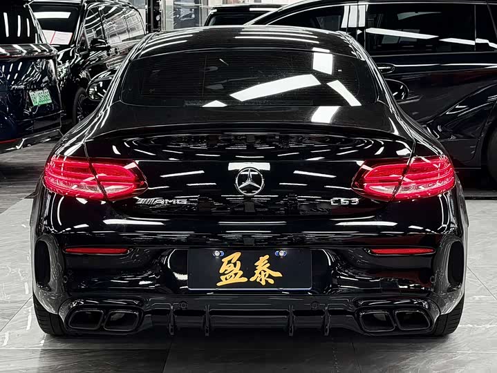 Фото 6 - Mercedes-Benz C-Class AMG