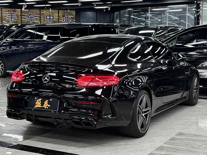 Фото 7 - Mercedes-Benz C-Class AMG