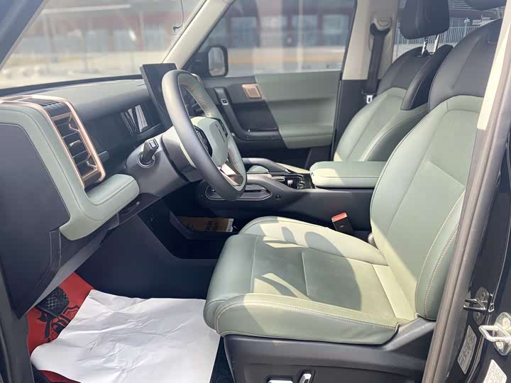 Фото 8 - Chery iCar 03