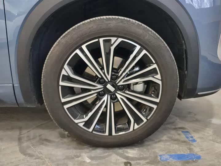 Фото 6 - Geely Galaxy Starship 7