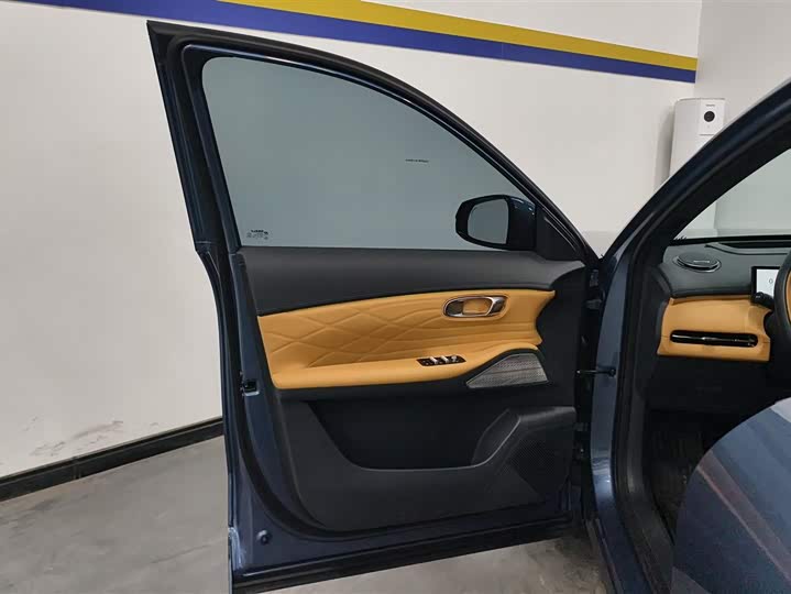 Фото 7 - Geely Galaxy Starship 7