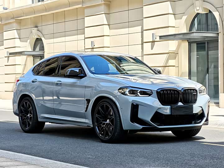 Photo 3 - BMW X4 M