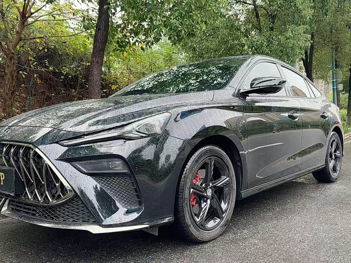 Фото 1 - MG Motor 5 Scorpio