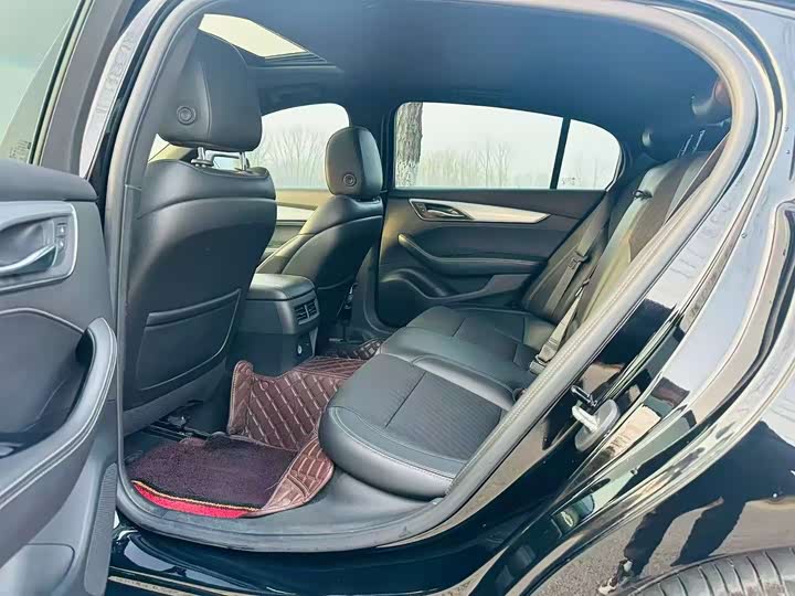 Фото 7 - Cadillac CT5