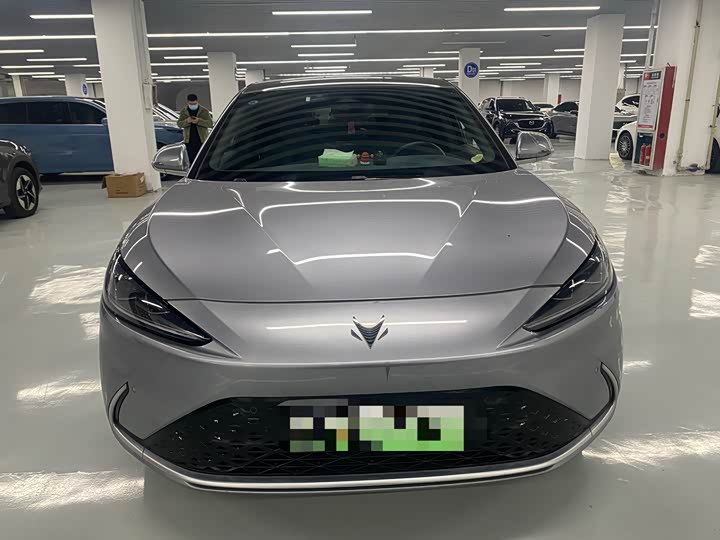 Photo 2 - BAIC Arcfox Alpha S