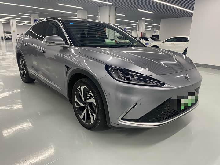 Photo 3 - BAIC Arcfox Alpha S