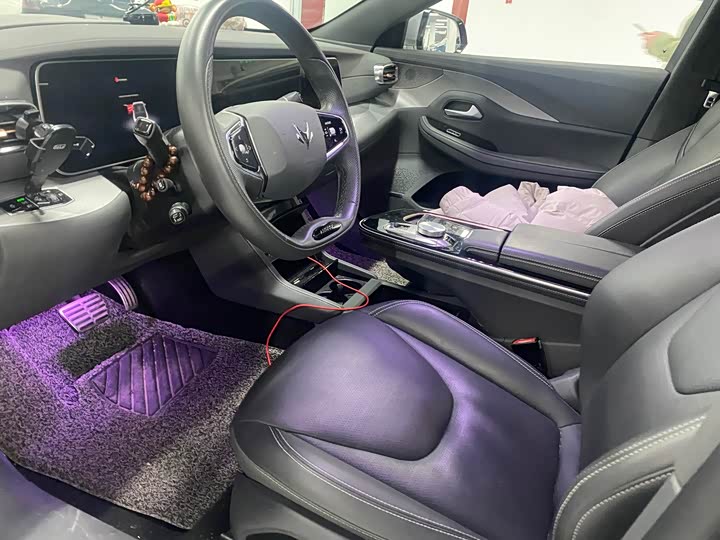 Photo 4 - BAIC Arcfox Alpha S