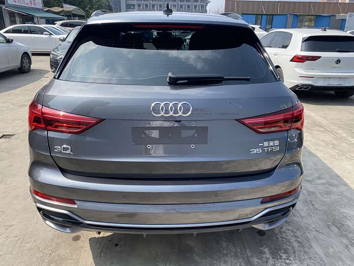 Фото 6 - Audi Q3