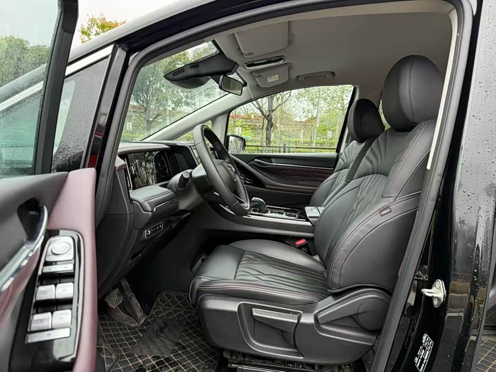 Фото 5 - GAC Trumpchi E9