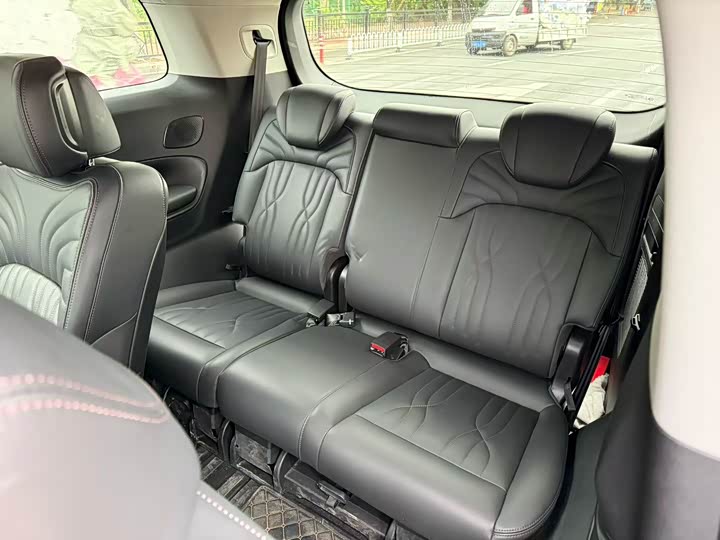 Фото 7 - GAC Trumpchi E9