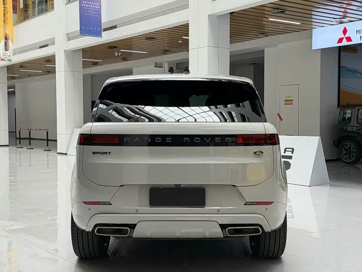 Photo 3 - Land Rover Range Rover Sport