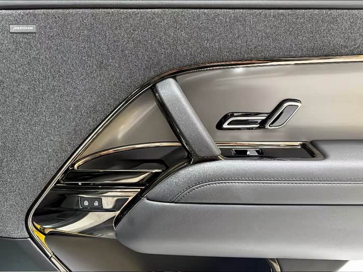 Photo 9 - Land Rover Range Rover Sport