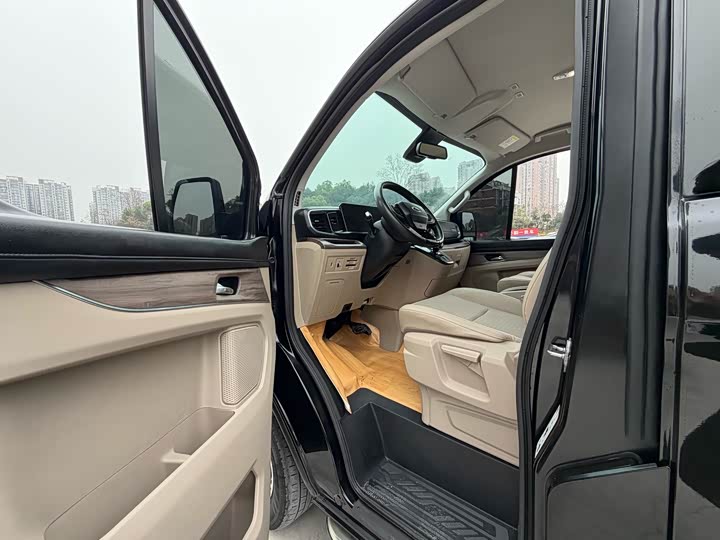 Photo 4 - Ford Tourneo