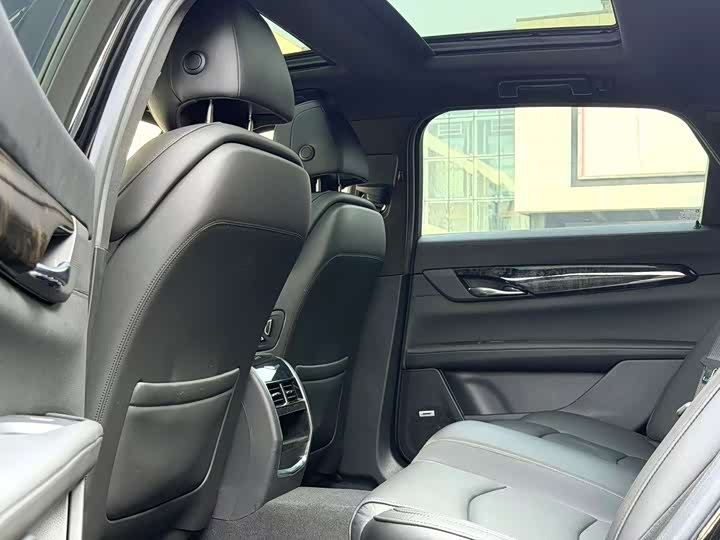 Фото 4 - Cadillac CT6