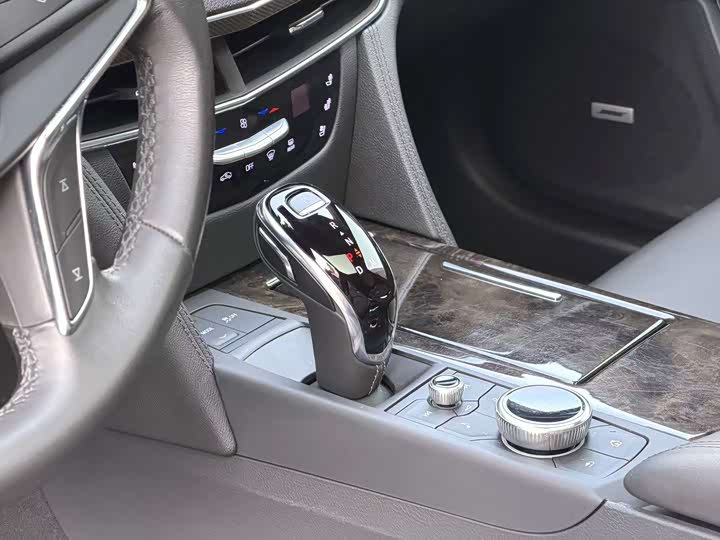 Фото 5 - Cadillac CT6