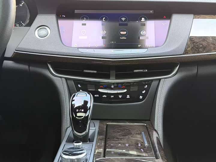 Фото 7 - Cadillac CT6