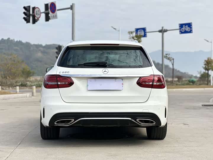 Фото 3 - Mercedes-Benz C-Class