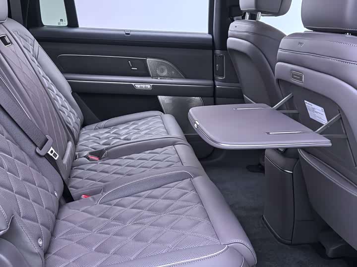 Фото 9 - Nio ES8