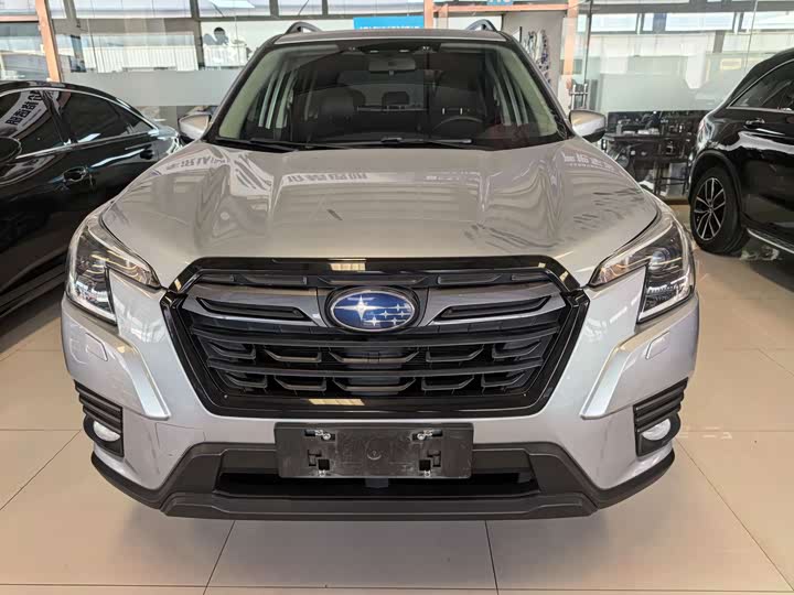 Photo 2 - Subaru Forester