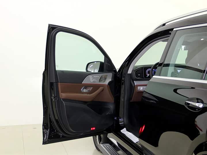 Фото 5 - Mercedes-Benz GLS-Class