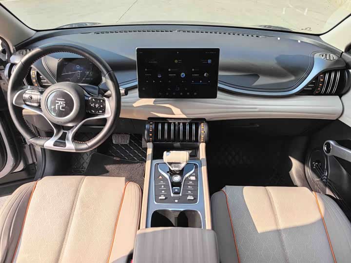 Фото 5 - BYD Yuan Plus