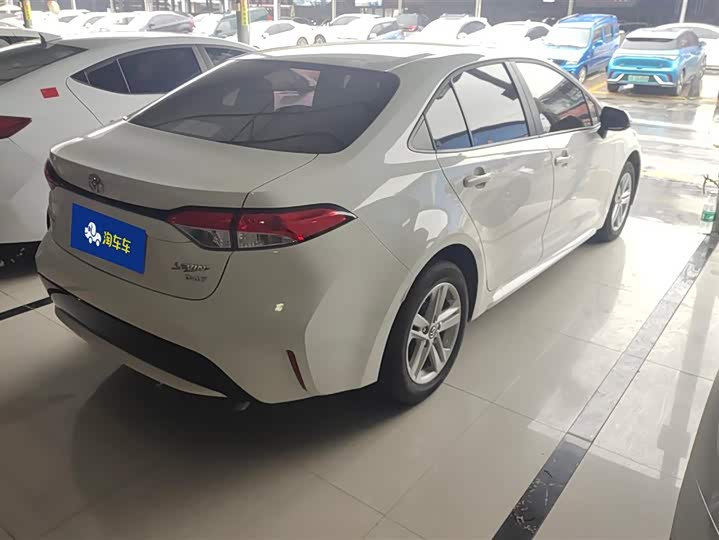 Фото 3 - Toyota Levin