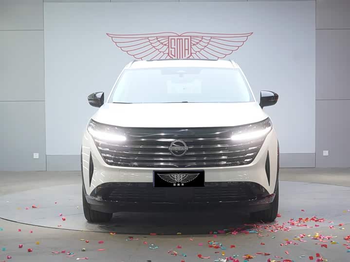 Фото 2 - Nissan Pathfinder