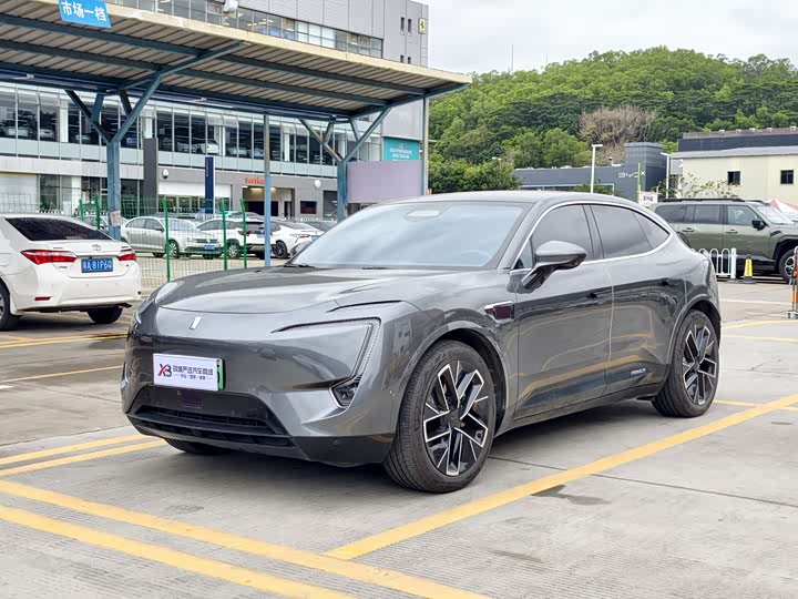 Фото 1 - Avatr 11