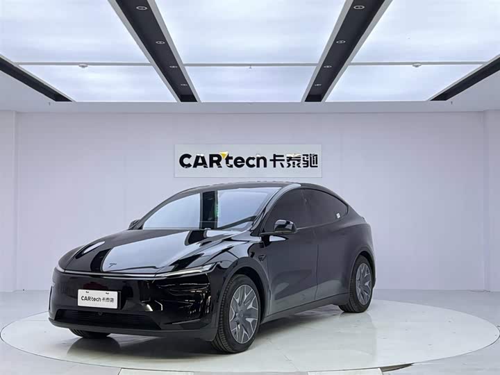 Фото 1 - Tesla Model Y