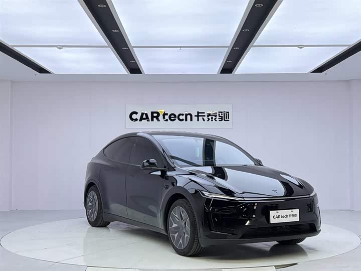 Фото 7 - Tesla Model Y