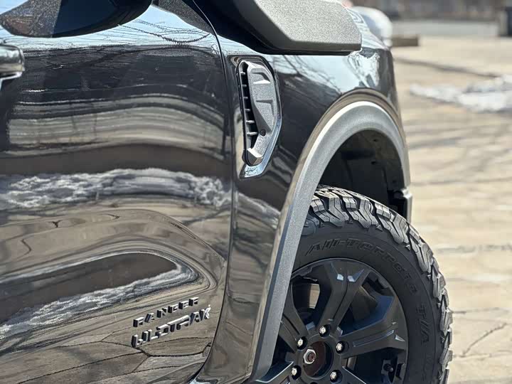 Photo 6 - Ford Ranger