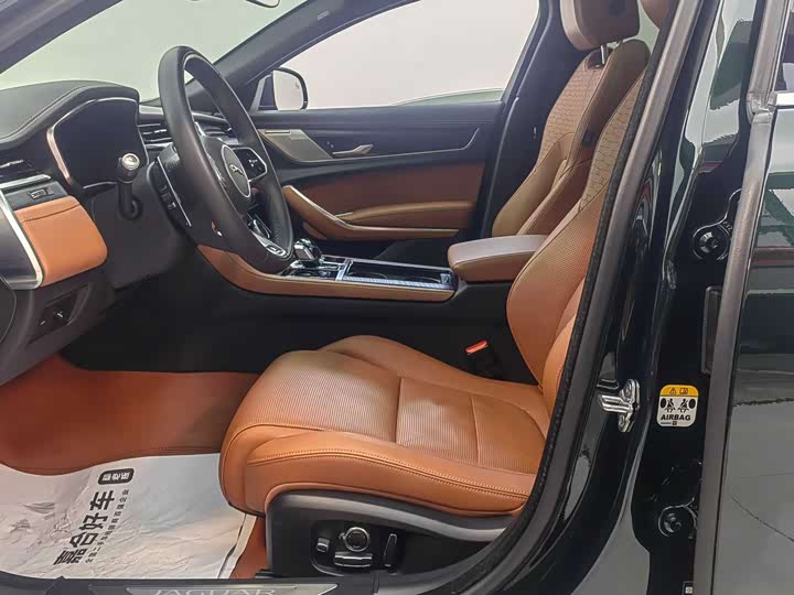 Фото 6 - Jaguar XF L