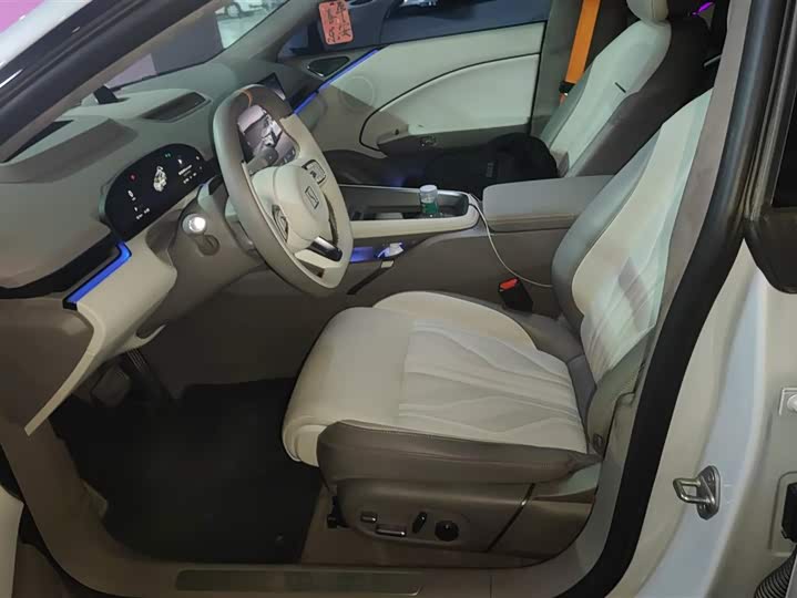 Фото 9 - Zeekr 007 GT