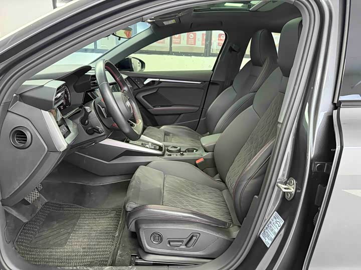 Фото 4 - Audi A3