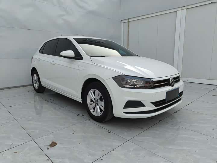 Фото 3 - Volkswagen Polo