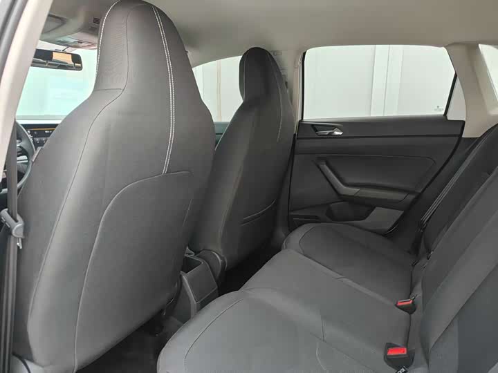 Фото 6 - Volkswagen Polo