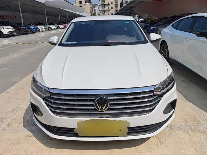 Фото 2 - Volkswagen Lavida