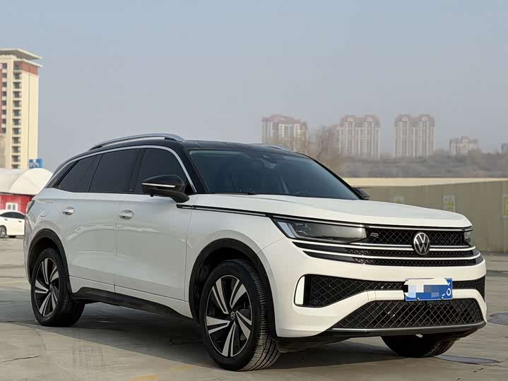 Фото 3 - Volkswagen Tavendor