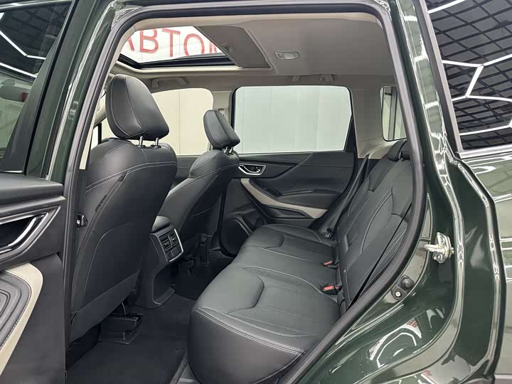 Фото 5 - Subaru Forester