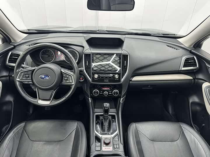 Фото 6 - Subaru Forester