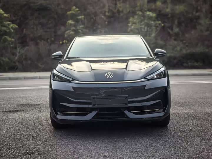 Photo 2 - Volkswagen ID.Unyx