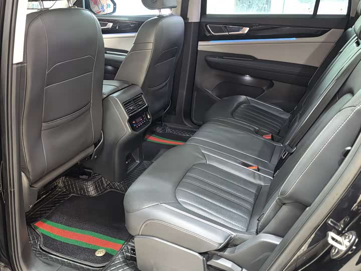 Photo 7 - Volkswagen Teramont Pro