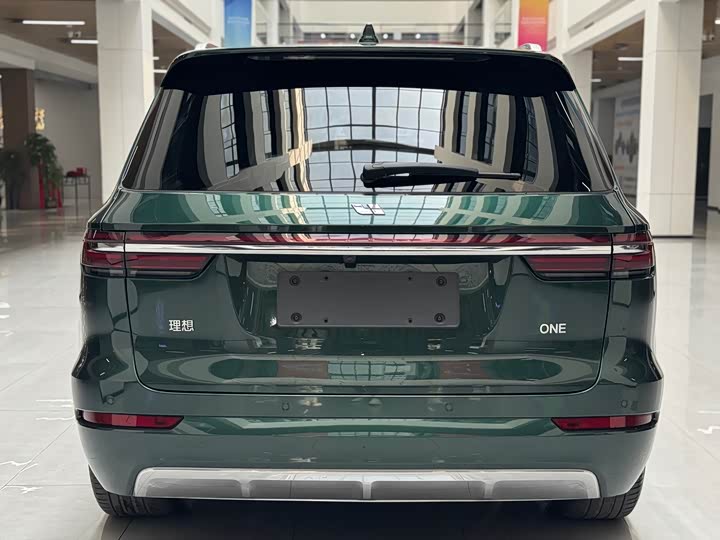 Фото 5 - LiXiang One