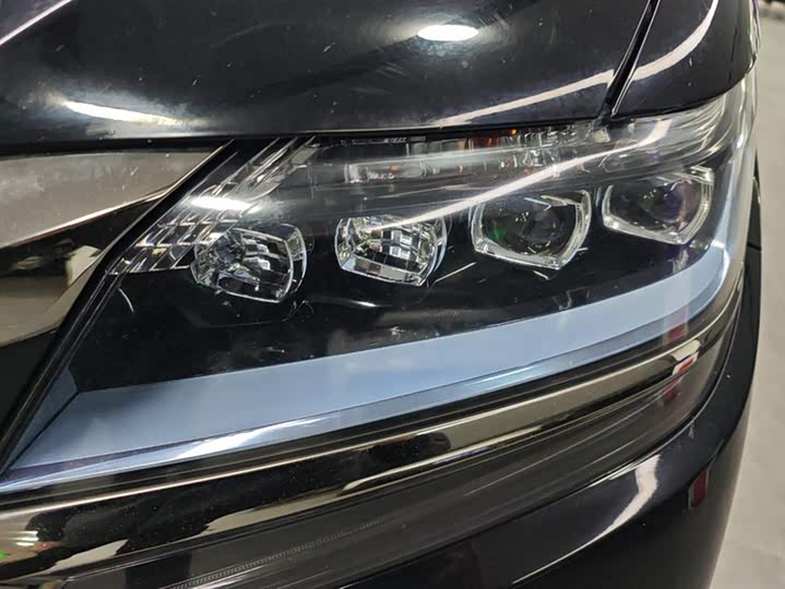 Фото 5 - Honda Elysion