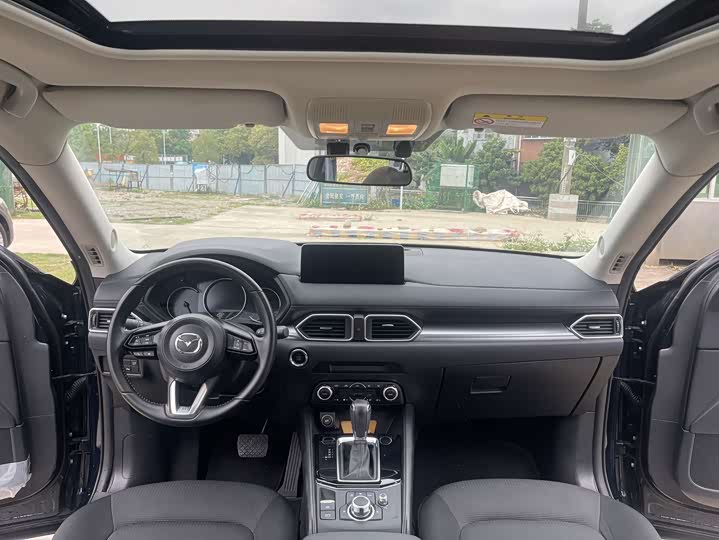 Фото 8 - Mazda CX-5