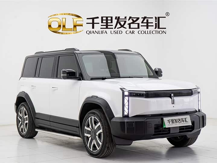 Фото 3 - Chery iCar 03