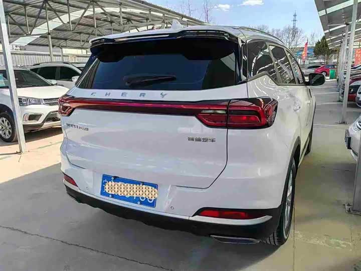 Фото 8 - Chery Tiggo 7