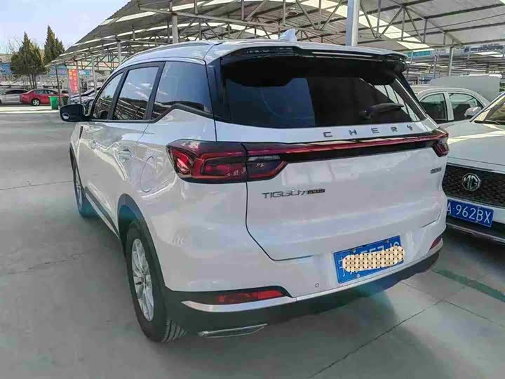 Фото 9 - Chery Tiggo 7