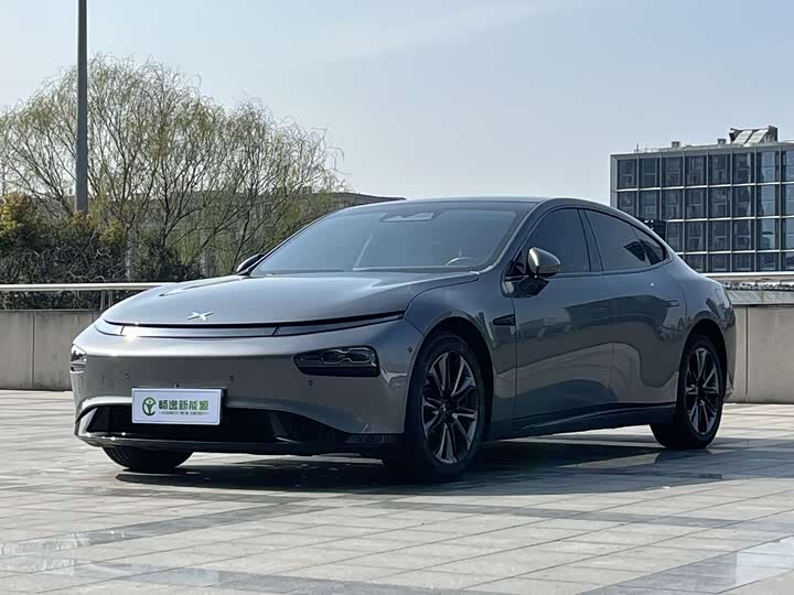 Фото 1 - XPeng P7