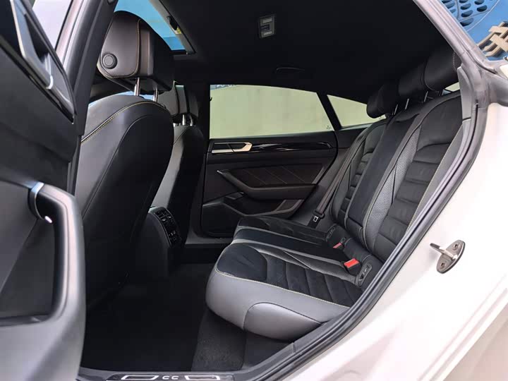 Фото 8 - Volkswagen CC